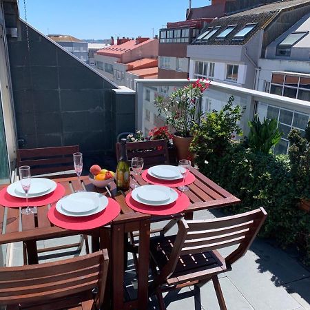 شقة Penthouse With Terrace And Views Near Oza'S Beach آكورونيا المظهر الخارجي الصورة
